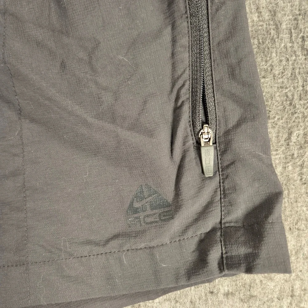 Vintage Nike ACG Hiking Shorts Mens 32 Black Nylon Belted Cargo Gorpcore Utility